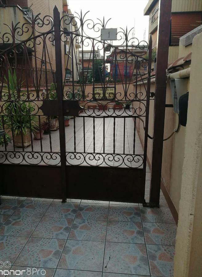 La Perla B & B Ciampino Buitenkant foto